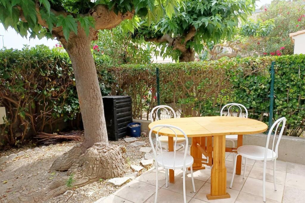 Entre Mer Et Garrigue Saint-Pierre-la-Mer  Экстерьер фото